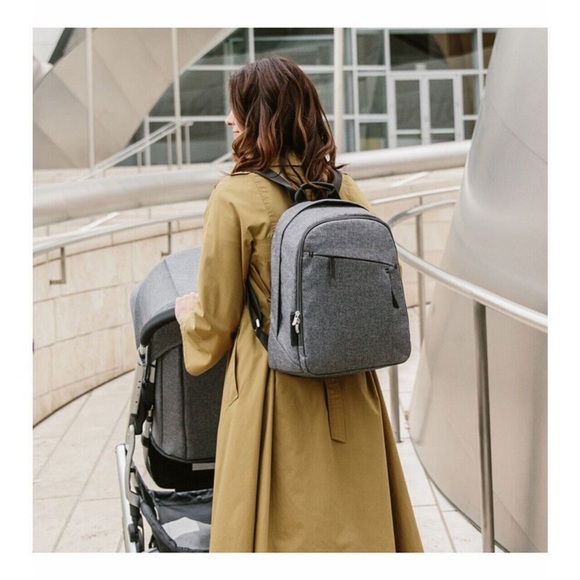 Gray Baby Bag with Minimalist Design and Durable Fabric - Picture 3 of 12